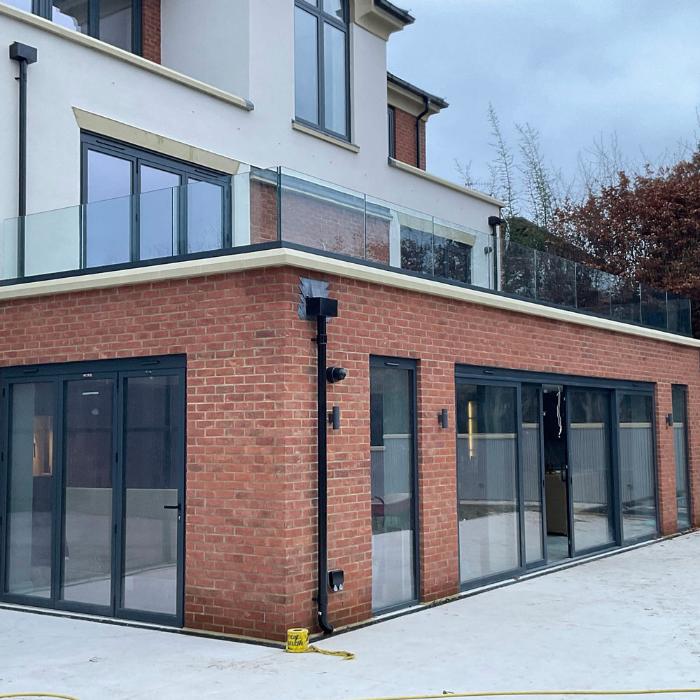 benefits of glass balustrades