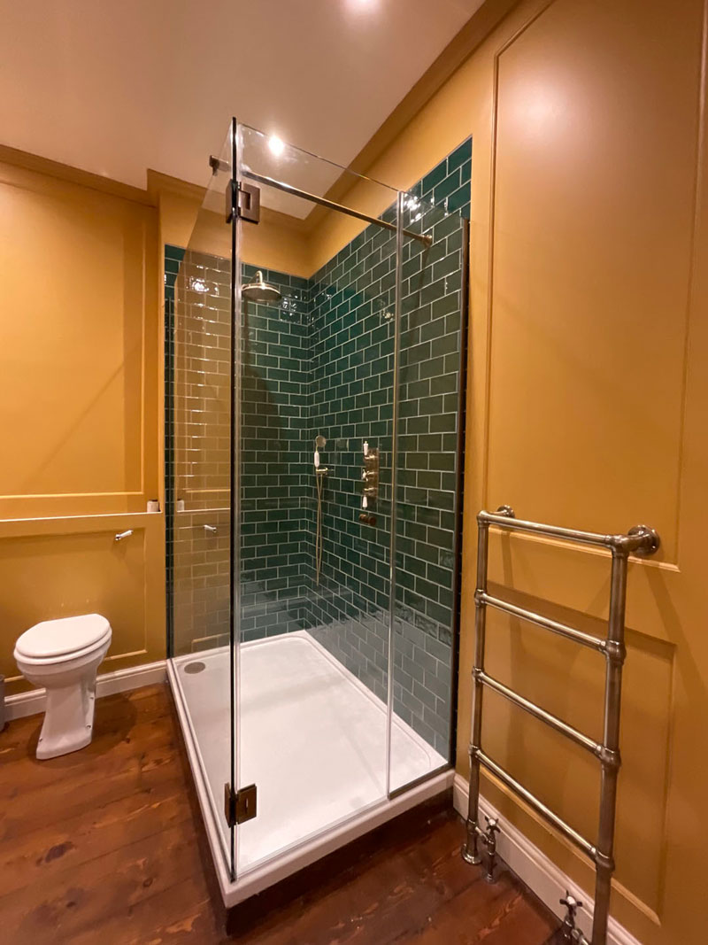 glass shower screens price promise